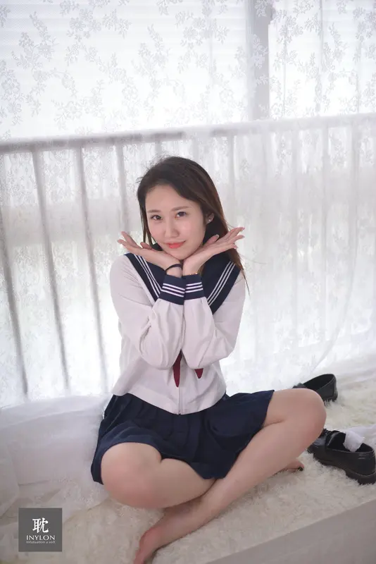 普惠集 224“奇装异服”的阿馨（2） - IESS